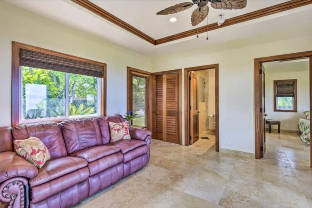 Sweeping Ocean Views Ideal Location Gated Villa Kailua-Kona Exterior foto