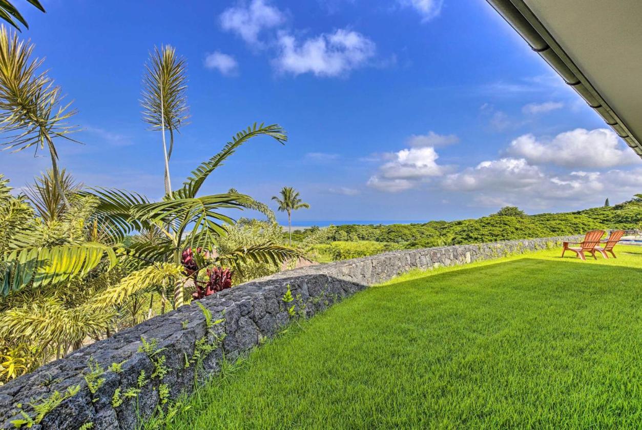 Sweeping Ocean Views Ideal Location Gated Villa Kailua-Kona Exterior foto